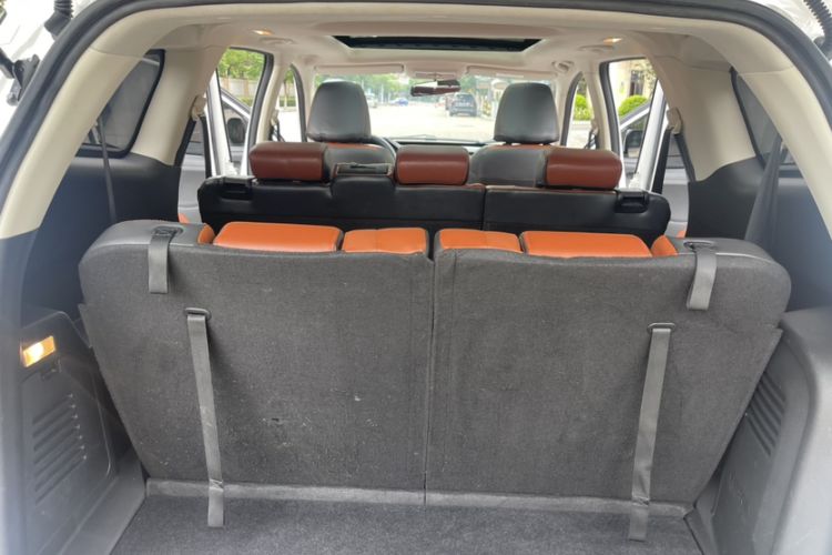 Used HYOSOW 2016 S3L 1.5L Manual Premium Edition Interior 5