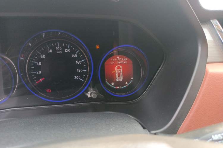 Used HYOSOW 2016 S3L 1.5L Manual Prestige Edition Odometer Close Up