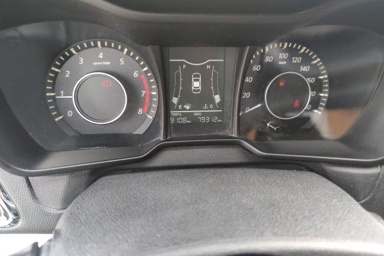Used HYOSOW 2016 H3F 1.5L Manual Luxury Model Odometer Close Up