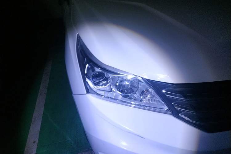Used HYOSOW 2016 H3F 1.5L Manual Prestige Edition Right Front Headlight