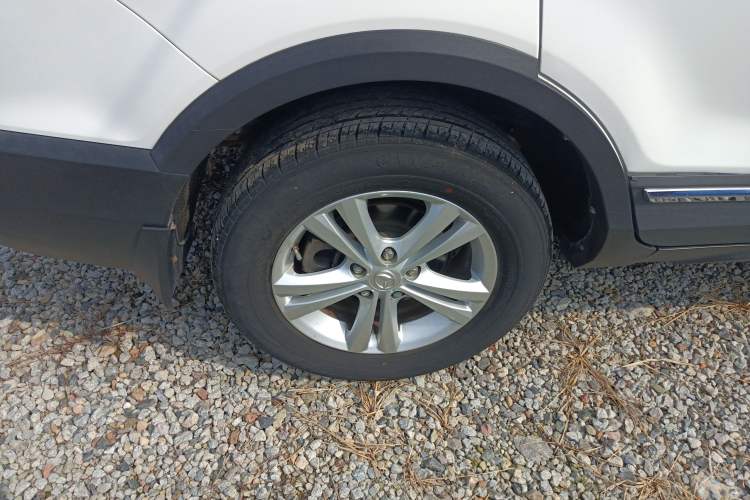 Used HYOSOW 2016 S3L 1.5L Manual Prestige Edition Right Rear Wheel Hub