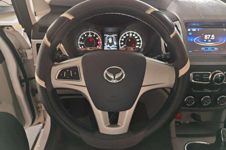 Used HYOSOW 2016 H3F 1.5L Manual Luxury Model Steering Wheel