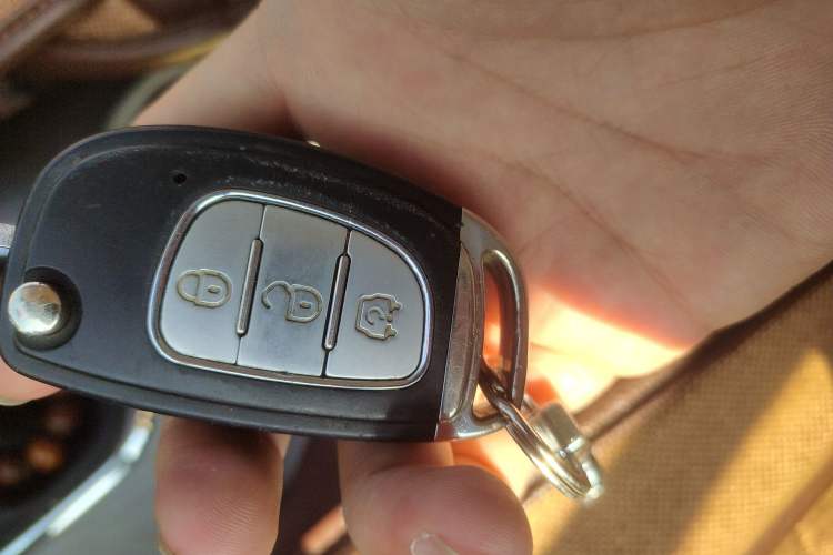 Used HYOSOW 2016 H3F 1.5L Manual Luxury Model Vehicle Key