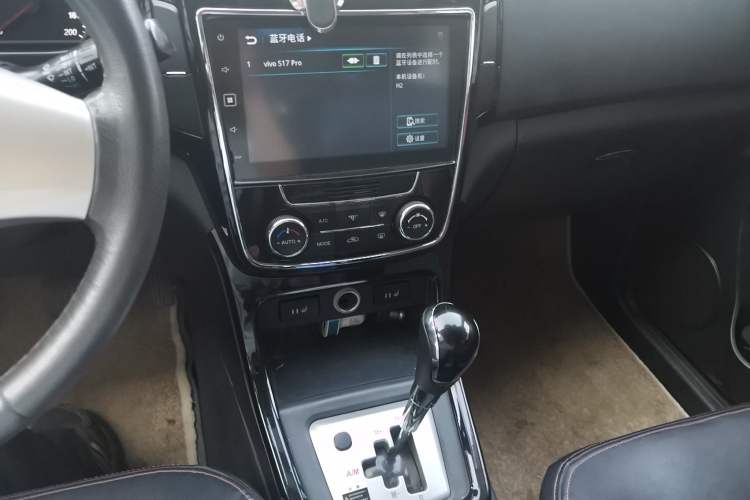 Used HYOSOW H2 2015 1.5L AMT Prestige Version BJ415C Audio And AC Panel