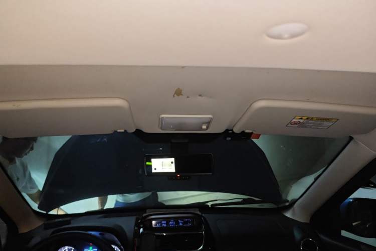 Used HYOSOW H2 2015 1.5L AMT Prestige Version BJ415C Headliner