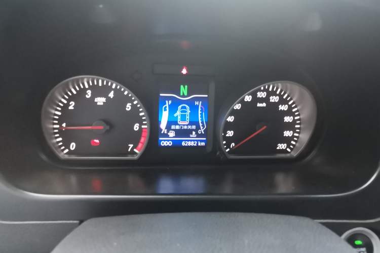 Used HYOSOW H2 2015 1.5L AMT Prestige Version BJ415C Instrument Cluster