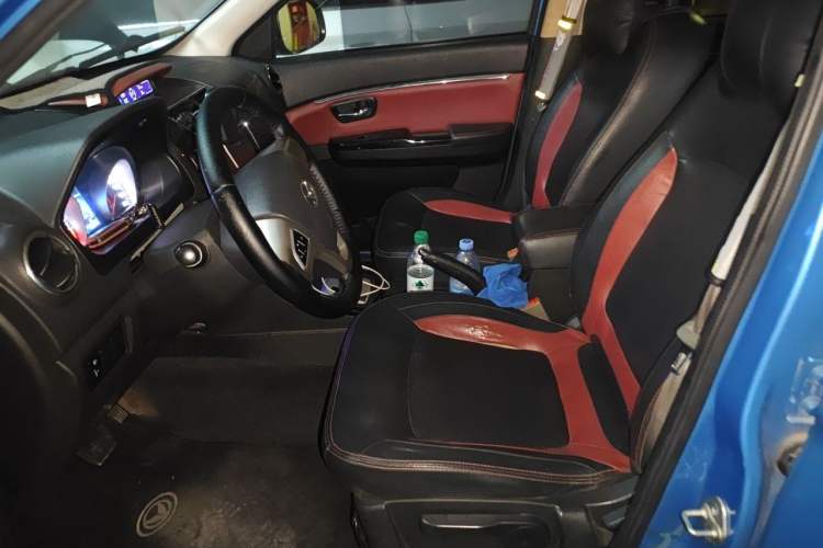 Used HYOSOW H2 2015 1.5L AMT Prestige Version BJ415C Left Front Seat