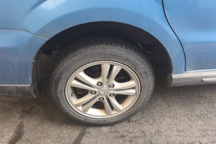 Used HYOSOW H2 2015 1.5L Manual Comfort Version BJ415C Right Rear Wheel Hub