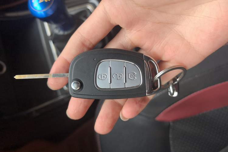 Used HYOSOW H2 2015 1.5L Manual Comfort Version BJ415C Vehicle Key