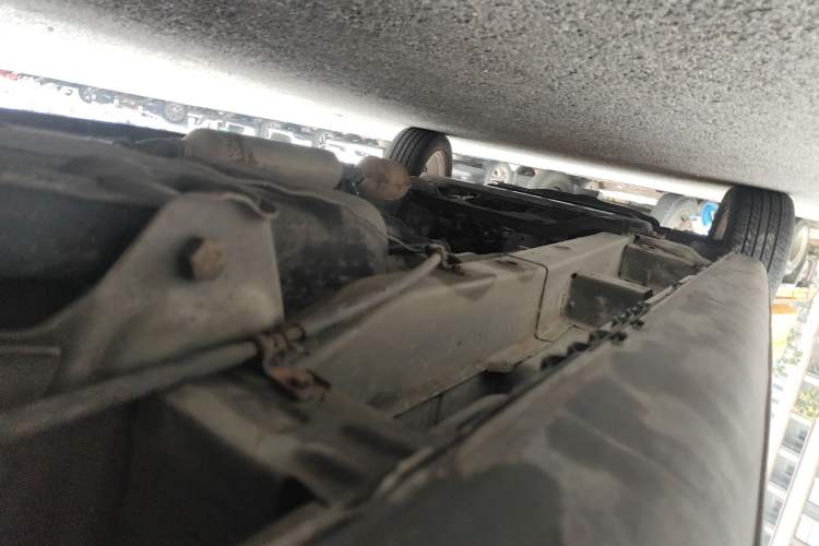 Used HYOSOW H2 2015 1.5L Manual Luxury Version BJ415C Chassis Rear Left