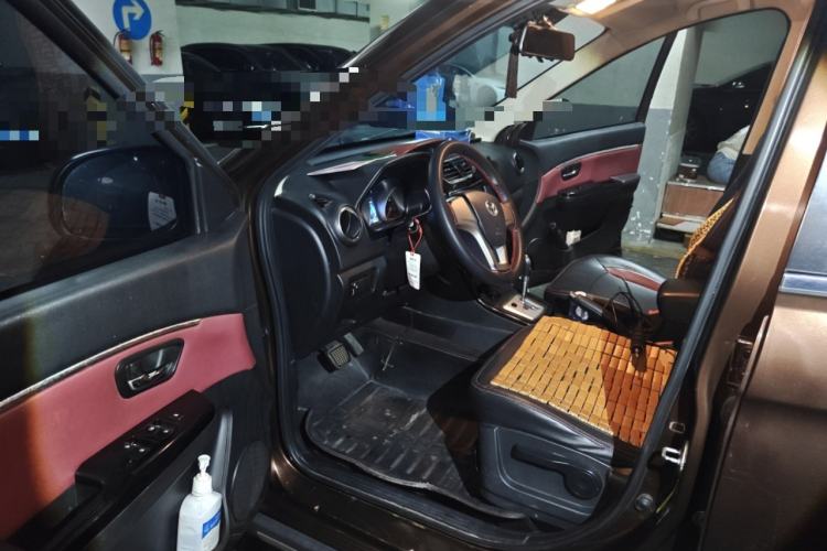Used HYOSOW H2 2015 1.5L AMT Comfort Version BJ415C Driver Seat