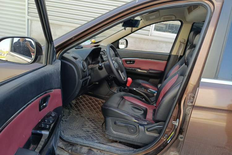 Used HYOSOW H2 2015 1.5L Manual Luxury Version BJ415C Driver Seat