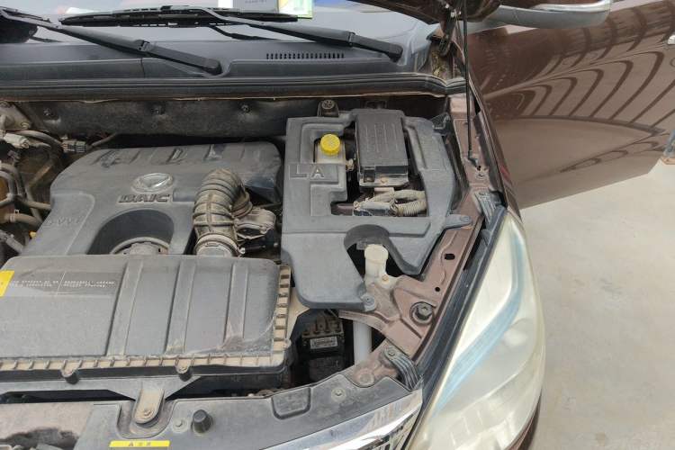 Used HYOSOW H2 2015 1.5L AMT Luxury Version BJ415C Engine Bay Left