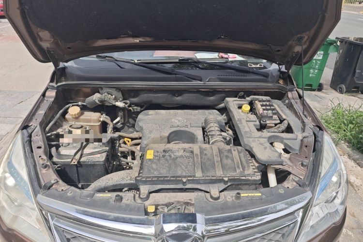 Used HYOSOW H2 2015 1.5L AMT Luxury Version BJ415C Engine Bay