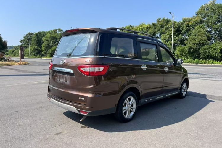 Used HYOSOW H2 2015 1.5L AMT Luxury Version BJ415C Exterior 4