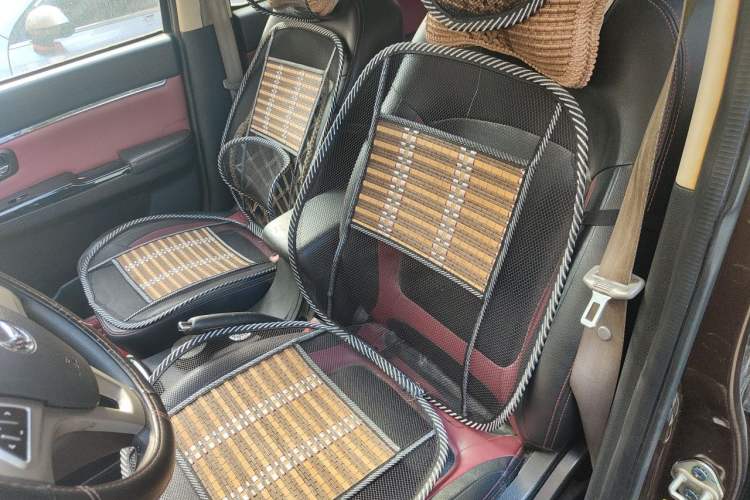 Used HYOSOW H2 2015 1.5L AMT Luxury Version BJ415C Left Front Seat