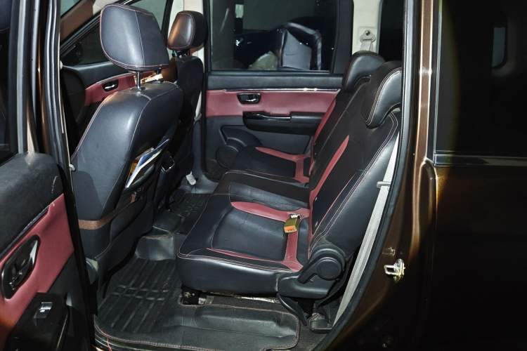 Used HYOSOW H2 2015 1.5L AMT Comfort Version BJ415C Left Rear Seat