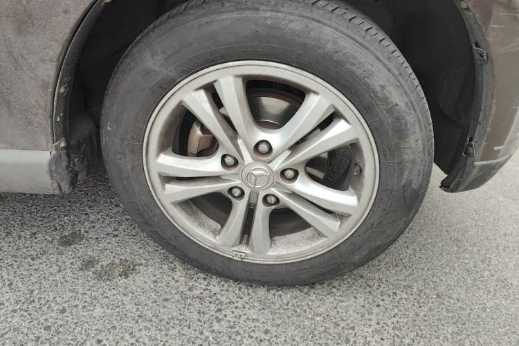 Used HYOSOW H2 2015 1.5L Manual Luxury Version BJ415C Right Front Wheel Hub