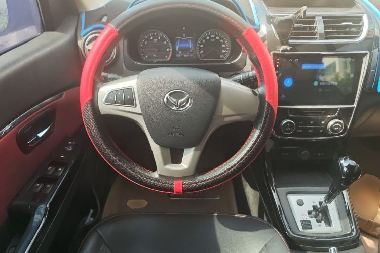Used HYOSOW H2 2015 1.5L AMT Prestige Version BJ415C Steering Wheel