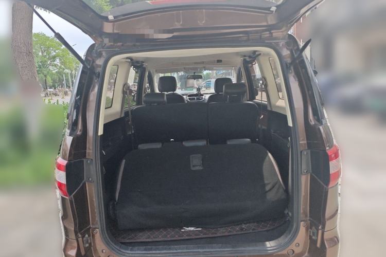Used HYOSOW H2 2015 1.5L AMT Luxury Version BJ415C Trunk