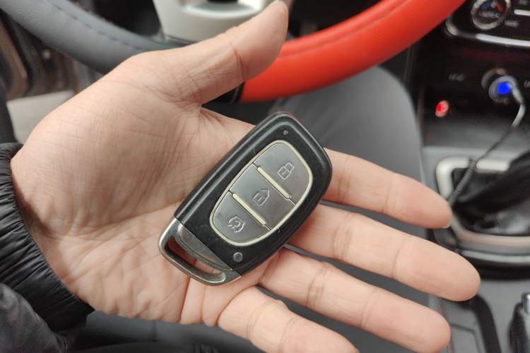 Used HYOSOW H2 2015 1.5L Manual Luxury Version BJ415C Vehicle Key
