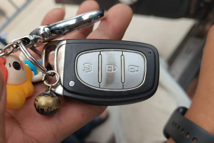 Used HYOSOW H2 2015 1.5L AMT Luxury Version BJ415C Vehicle Key