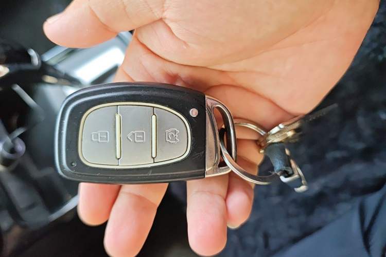 Used HYOSOW H2 2015 1.5L AMT Luxury Version BJ415C Vehicle Key