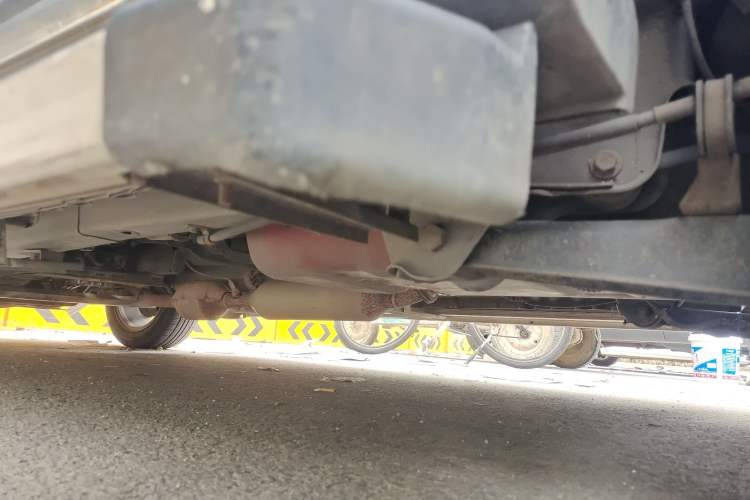 Used HYOSOW H2 2015 1.5L AMT Prestige Version BJ415C Chassis Rear Left