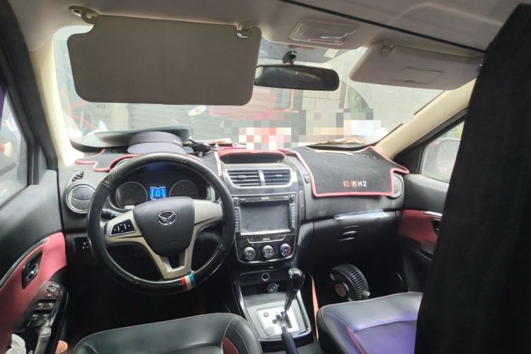 Used HYOSOW H2 2015 1.5L AMT Luxury Version BJ415C Headliner