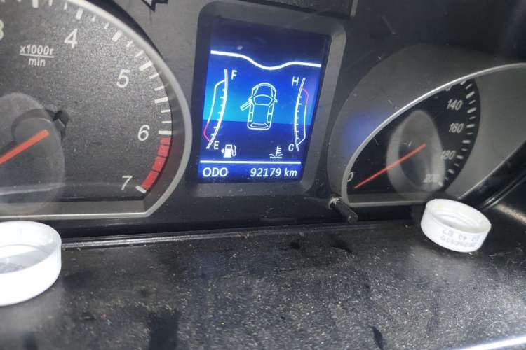Used HYOSOW H2 2015 1.5L AMT Luxury Version BJ415C Odometer Close Up