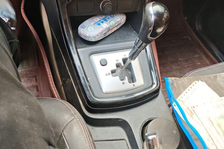 Used HYOSOW H2 2015 1.5L AMT Luxury Version BJ415C Gear Lever
