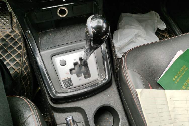 Used HYOSOW H2 2015 1.5L AMT Luxury Version BJ415C Gear Lever