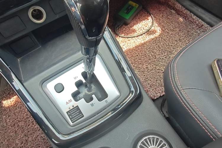 Used HYOSOW H2 2015 1.5L AMT Luxury Version BJ415C Gear Lever