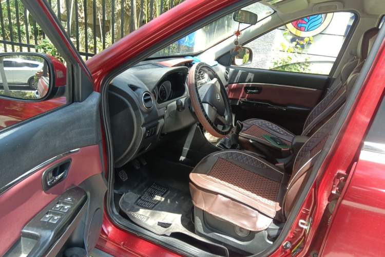 Used HYOSOW H2 2015 1.5L Manual Comfort Version BJ415C Driver Seat