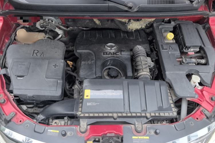 Used HYOSOW H2 2015 1.5L AMT Prestige Version BJ415C Engine Bay