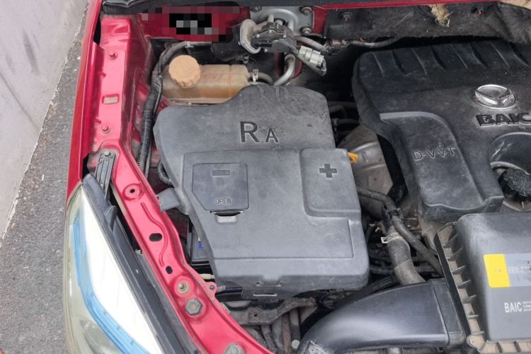 Used HYOSOW H2 2015 1.5L AMT Prestige Version BJ415C Engine Bay Right