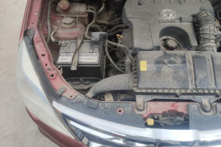 Used HYOSOW H2 2015 1.5L AMT Luxury Version BJ415C Engine Bay Right