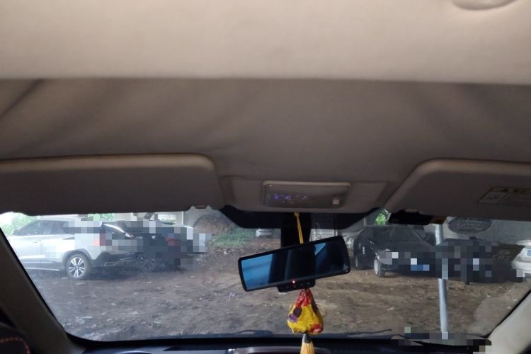 Used HYOSOW H2 2015 1.5L AMT Prestige Version BJ415C Headliner