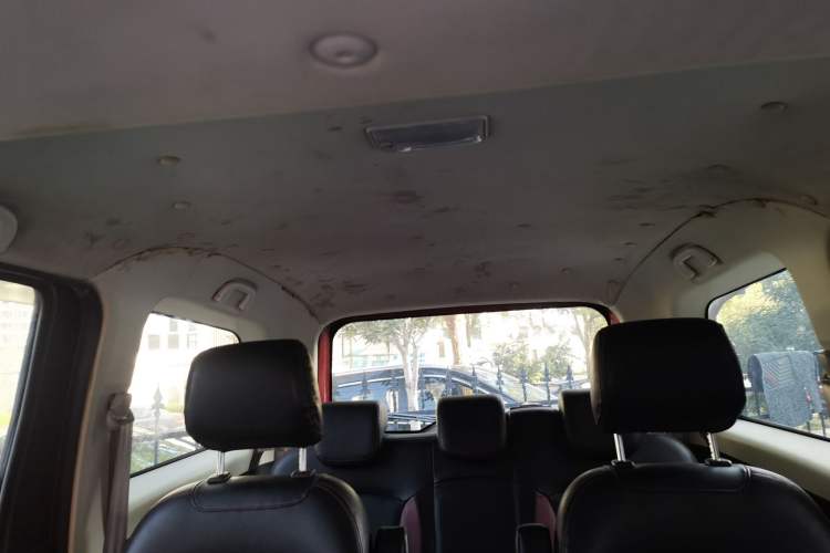 Used HYOSOW H2 2015 1.5L AMT Prestige Version BJ415C Headliner