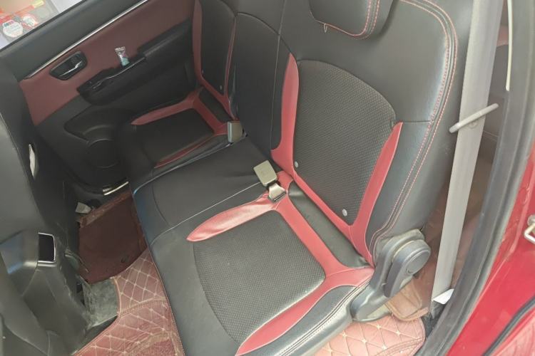 Used HYOSOW H2 2015 1.5L AMT Luxury Version BJ415C Left Rear Seat