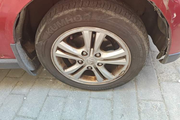 Used HYOSOW H2 2015 1.5L AMT Luxury Version BJ415C Right Front Wheel Hub