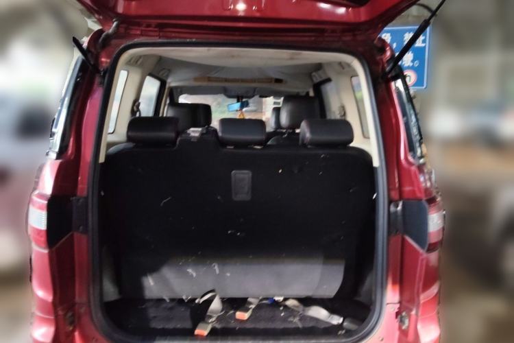 Used HYOSOW H2 2015 1.5L AMT Prestige Version BJ415C Trunk