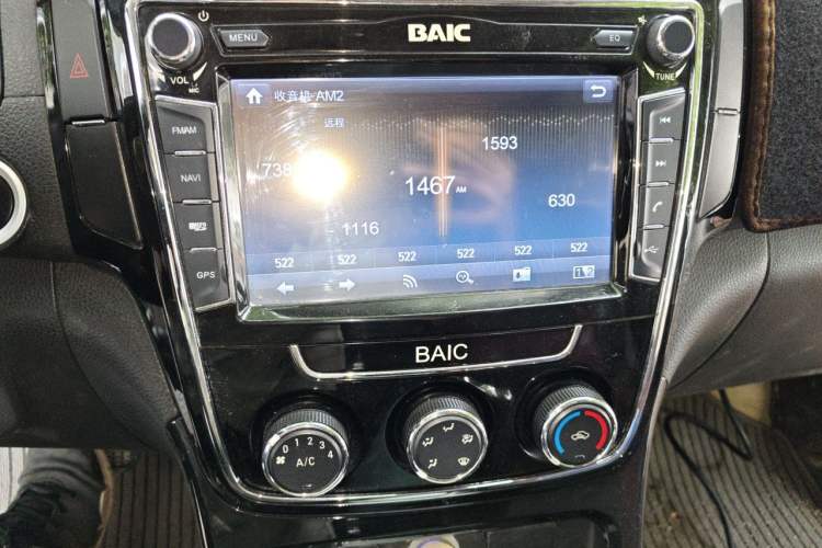 Used HYOSOW H2 2015 1.5L AMT Luxury Version BJ415C Audio And AC Panel