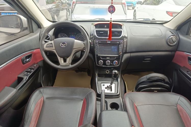 Used HYOSOW H2 2015 1.5L AMT Luxury Version BJ415C Center Console