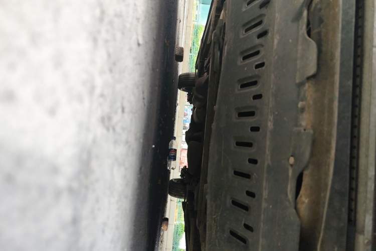 Used HYOSOW H2 2015 1.5L AMT Prestige Version BJ415C Chassis Front