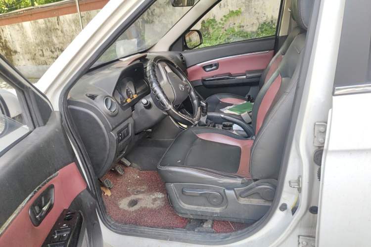Used HYOSOW H2 2015 1.5L Manual Luxury Version BJ415C Driver Seat
