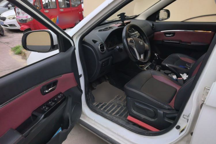 Used HYOSOW H2 2015 1.5L Manual Luxury Version BJ415C Driver Seat