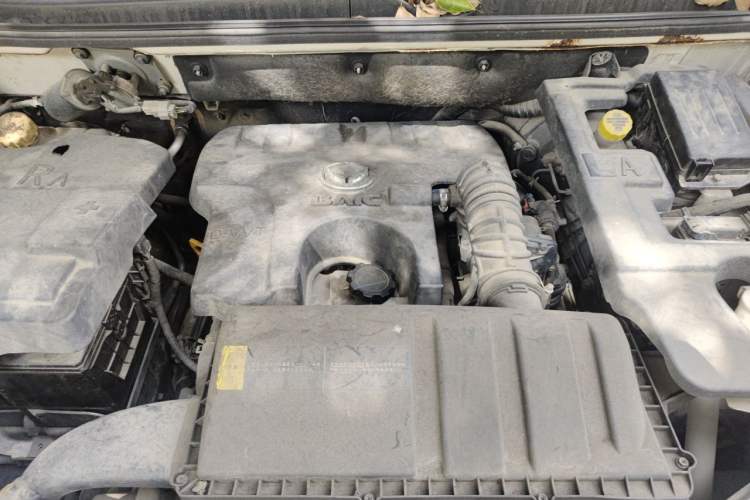Used HYOSOW H2 2015 1.5L Manual Luxury Version BJ415C Engine Bay