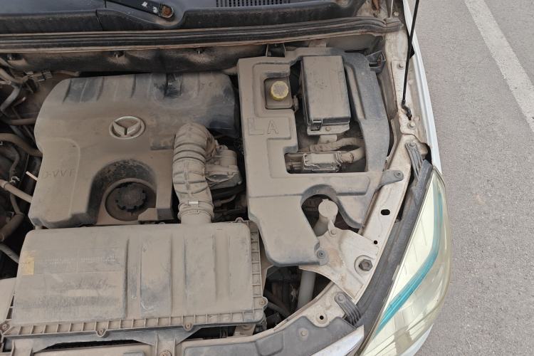 Used HYOSOW H2 2015 1.5L AMT Luxury Version BJ415C Engine Bay Left