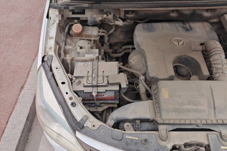 Used HYOSOW H2 2015 1.5L AMT Luxury Version BJ415C Engine Bay Right